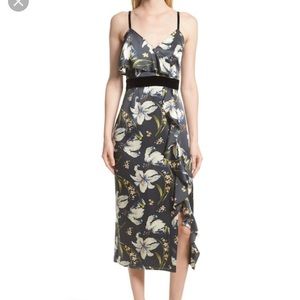 Cinq a Sept Sz 0 Black floral print silk dress🏠